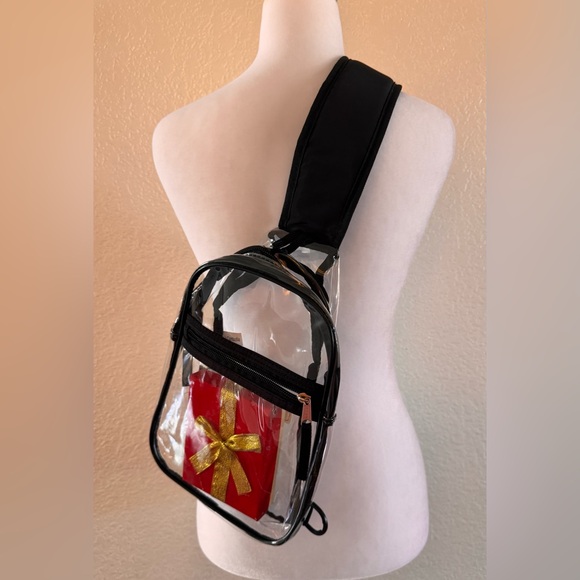 🎒Clear Sling Stadium-Approved Bag with Black Trim by Eastsport - Picture 4 of 16